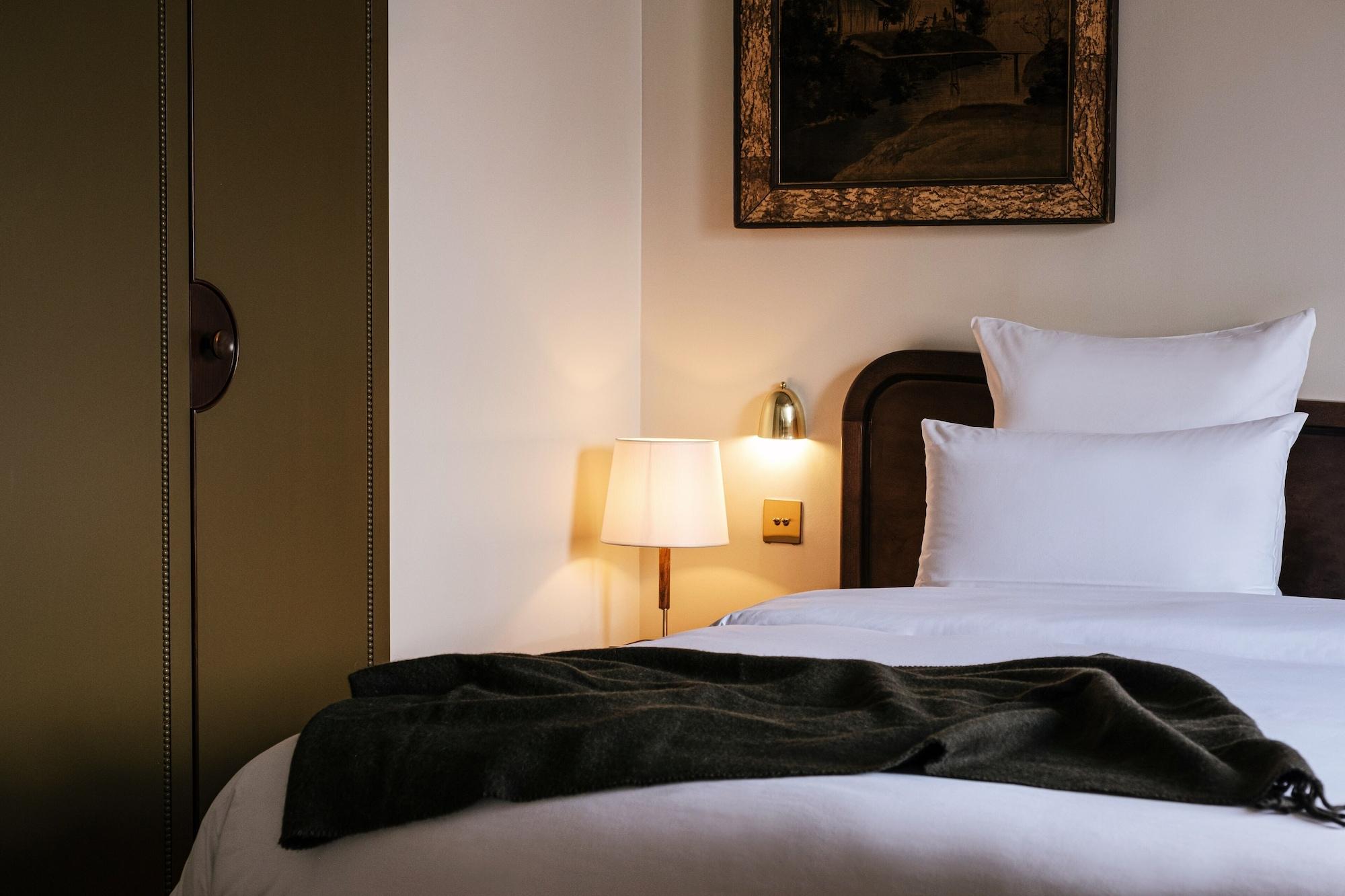 Hotel Rochechouart - Orso Hotels Париж Екстериор снимка