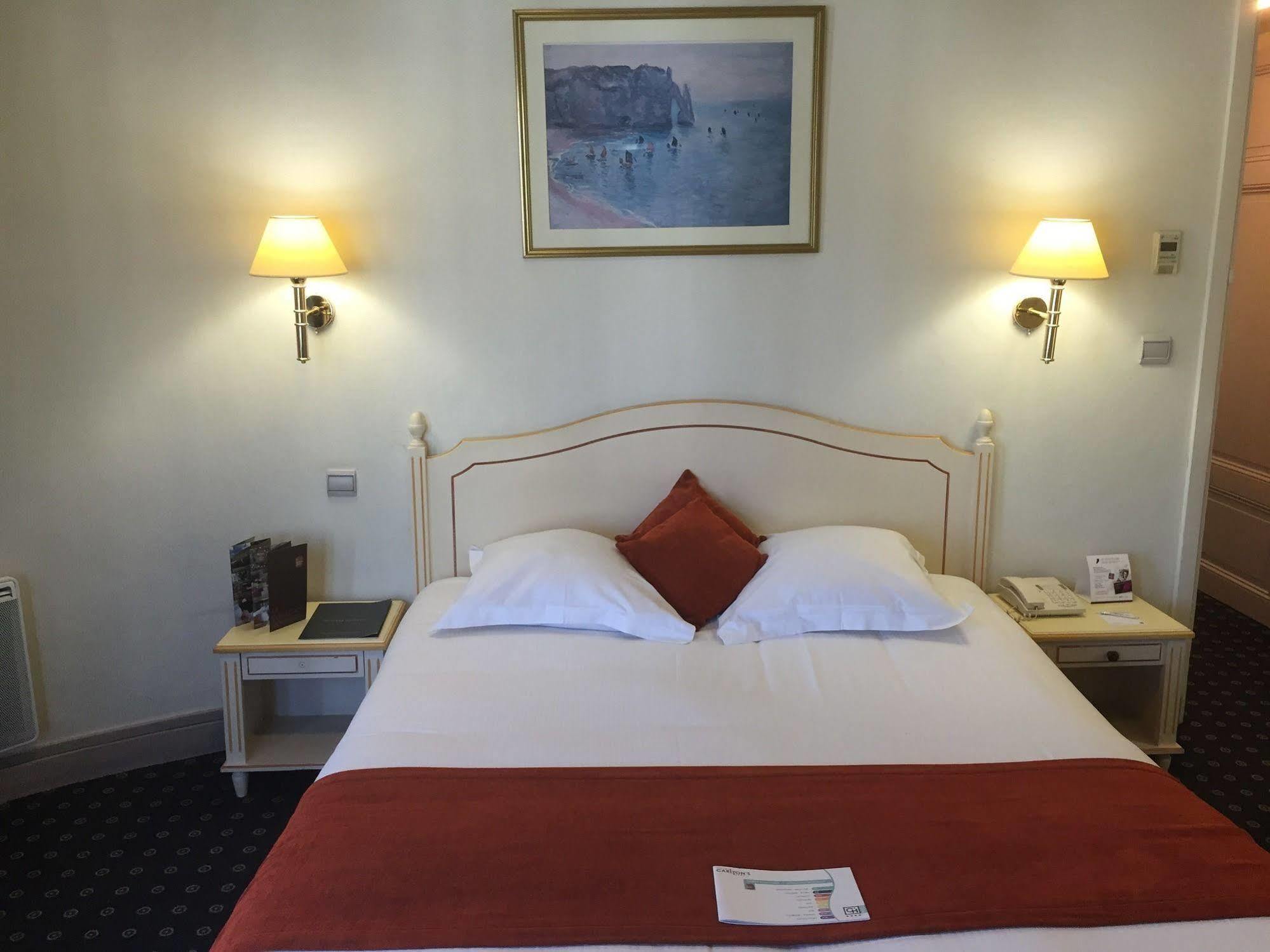 Hotel Rochechouart - Orso Hotels Париж Екстериор снимка